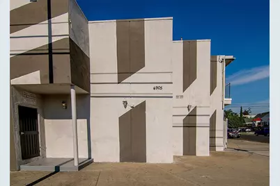 4905 W Adams Boulevard, Los Angeles, CA 90016 - Photo 3