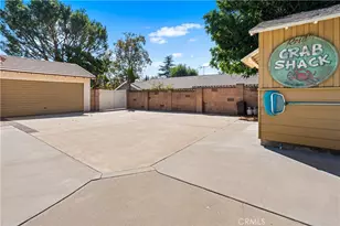 11223 White Oak Ave, Granada Hills, CA 91344 - Photo 31