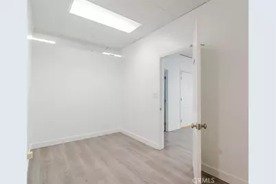 516 W Lancaster Boulevard, Lancaster, CA 93534 - Photo 13