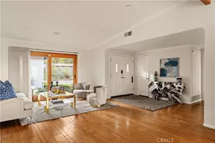 22370 Algunas Rd, Woodland Hills, CA 91364 - Photo 3