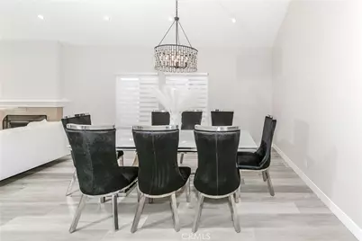 10670 Deering, Chatsworth, CA 91311 - Photo 13