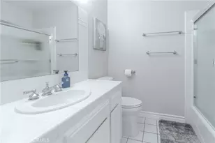 10670 Deering, Chatsworth, CA 91311 - Photo 37