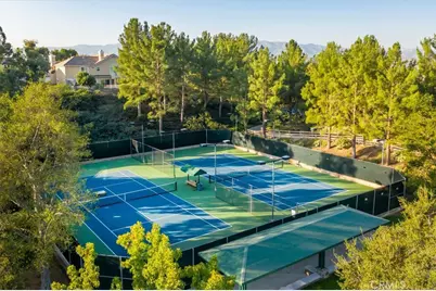 23224 Sherwood, Valencia, CA 91354 - Photo 57