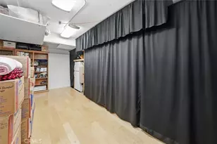 23224 Sherwood, Valencia, CA 91354 - Photo 39