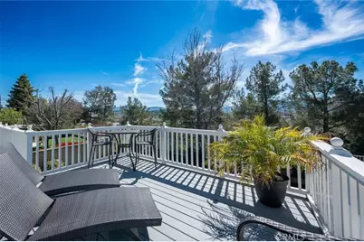 23224 Sherwood, Valencia, CA 91354 - Photo 27