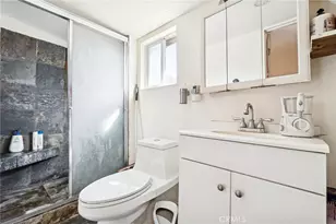 10959 Memory Park Ave, Los Angeles, CA 91345 - Photo 21