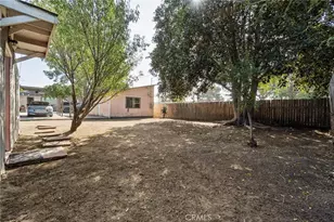 10959 Memory Park Ave, Los Angeles, CA 91345 - Photo 23