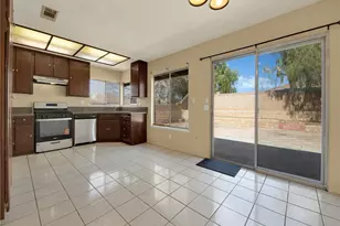 1703 E Ave R-3, Palmdale, CA 93550 - Photo 9