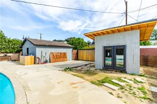7702 De Soto, Canoga Park, CA 91304 - Photo 37