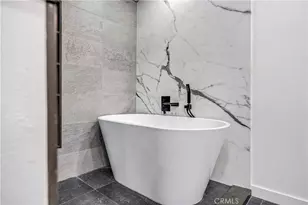 7702 De Soto, Canoga Park, CA 91304 - Photo 23