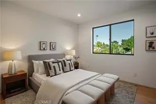 15451 Camarillo St, Sherman Oaks, CA 91403 - Photo 25