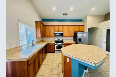 5310 Sweitzer Lake, Bakersfield, CA 93314 - Photo 13