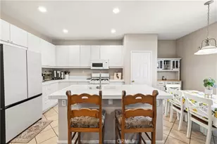 30457 Barcelona, Castaic, CA 91384 - Photo 17