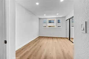 5429 Newcastle, Encino, CA 91316 - Photo 7