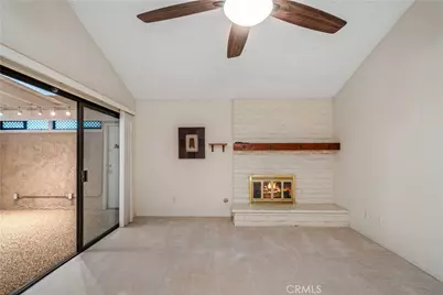 2904 W J4 Avenue, Lancaster, CA 93536 - Photo 9