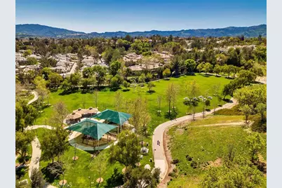 24416 Firenze, Valencia, CA 91355 - Photo 19