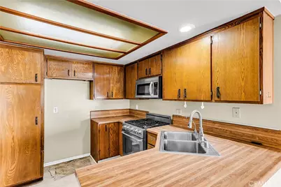 6348 Swallow, Ventura, CA 93003 - Photo 7