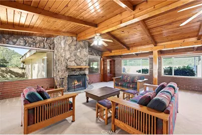 11950 Sierra Hwy, Agua Dulce, CA 91390 - Photo 27