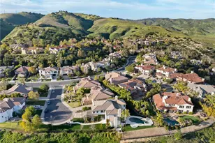 5704 Lyon Ct, Calabasas, CA 91302 - Photo 5
