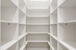 5704 Lyon Ct, Calabasas, CA 91302 - Photo 17