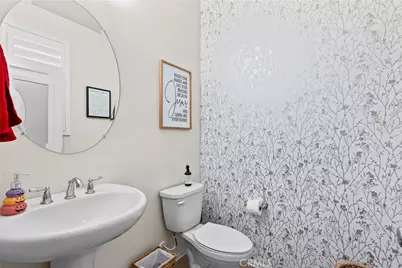 11226 N Alta, Mission Hills (San Fernando), CA 91345 - Photo 15