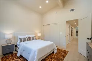 18611 Rocoso Pl, Tarzana, CA 91356 - Photo 25