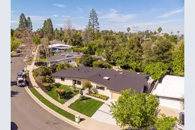 18611 Rocoso Place, Tarzana, CA 91356 - Photo 43