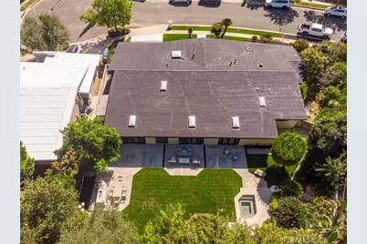 18611 Rocoso Place, Tarzana, CA 91356 - Photo 41