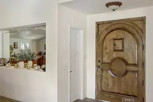 23130 Oxnard St, Woodland Hills, CA 91367 - Photo 5