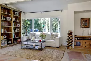 23130 Oxnard St, Woodland Hills, CA 91367 - Photo 7