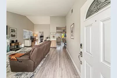27644 Sycamore Creek, Valencia, CA 91354 - Photo 5
