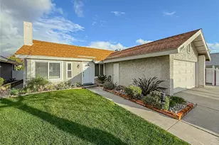 27644 Sycamore Creek, Valencia, CA 91354 - Photo 3