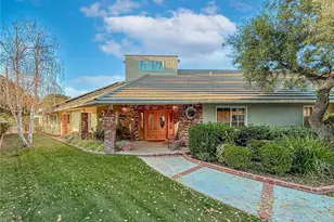 24525 Desert, Newhall, CA 91321 - Photo 13