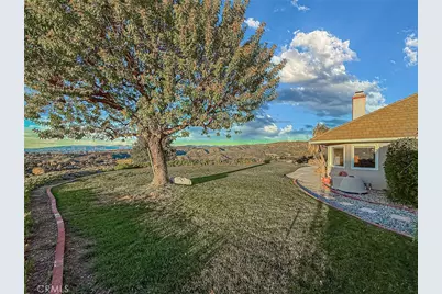 24525 Desert, Newhall, CA 91321 - Photo 11