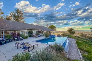 24525 Desert, Newhall, CA 91321 - Photo 1