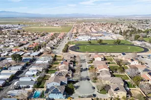 42129 Madison Ct, Lancaster, CA 93536 - Photo 39