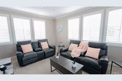 20544 Galloway, Canyon Country, CA 91350 - Photo 25