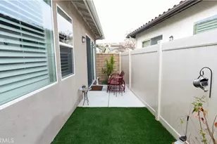 20544 Galloway, Canyon Country, CA 91350 - Photo 29