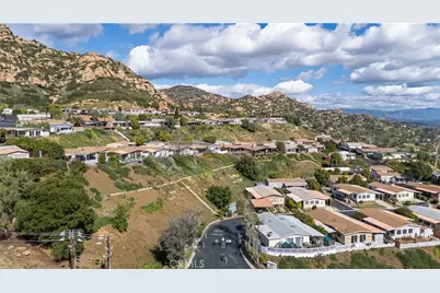 24303 Woolsey Canyon Road #45, Canoga Park, CA 91304 - Photo 35