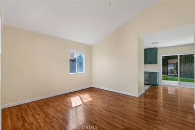 225 Cinnamon Oak Ave, Ventura, CA 93004 - Photo 3