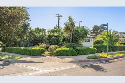 8341 Delco Avenue, Winnetka, CA 91306 - Photo 27