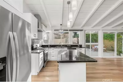 8341 Delco Avenue, Winnetka, CA 91306 - Photo 3