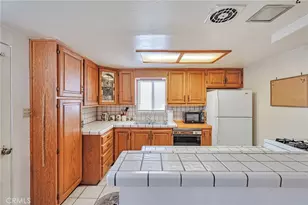 27636 Seco Canyon Rd, Saugus, CA 91350 - Photo 3