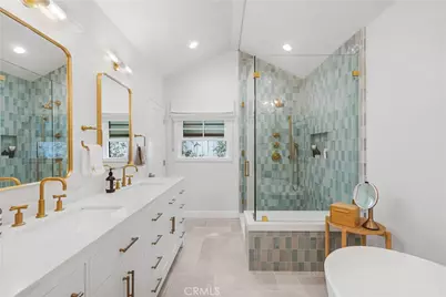 10455 Lindbrook Drive, Los Angeles, CA 90024 - Photo 25