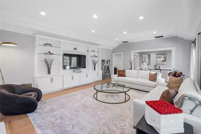 10455 Lindbrook Drive, Los Angeles, CA 90024 - Photo 5