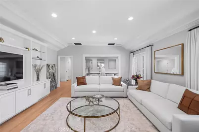 10455 Lindbrook Drive, Los Angeles, CA 90024 - Photo 3