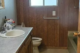 29021 Bouquet Canyon Road, Saugus, CA 91350 - Photo 9