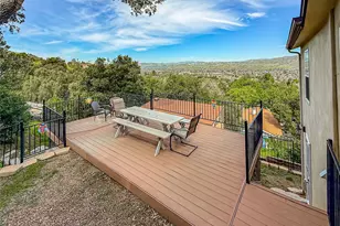 1059 Alta Vista, Simi Valley, CA 93063 - Photo 31