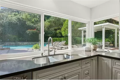 3831 Saint Johnswood Drive, Woodland Hills, CA 91364 - Photo 13