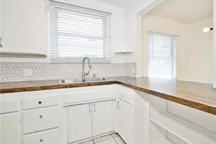 6153 Clybourn Ave, North Hollywood, CA 91606 - Photo 13